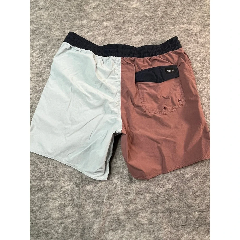 VOLCOM Liberators Mens M Shorts Swim‎ Colorblock 6